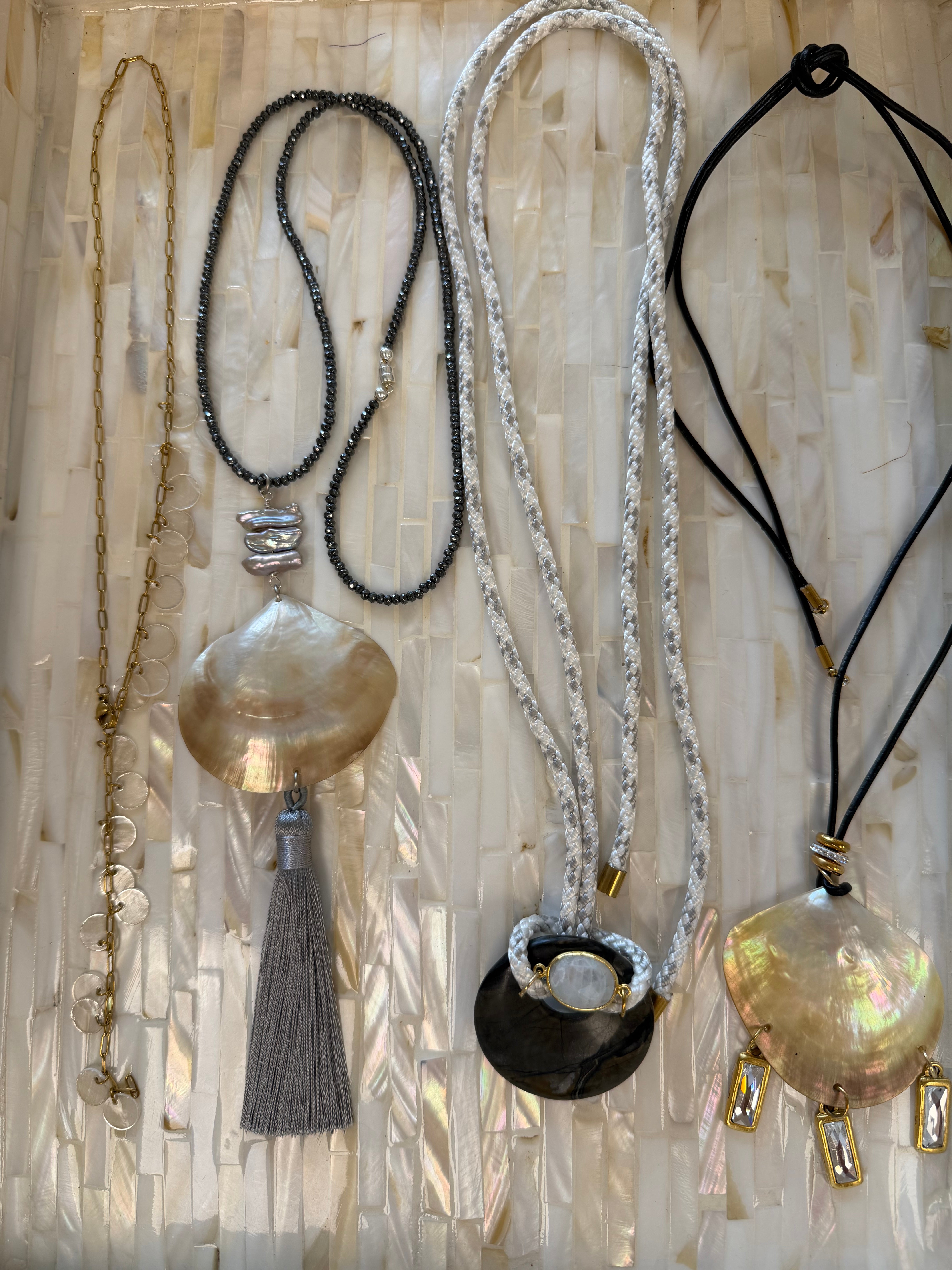 THE WEEKLY EDIT - NO. 10 - THIS AND THAT 🐚✨⛓️💎