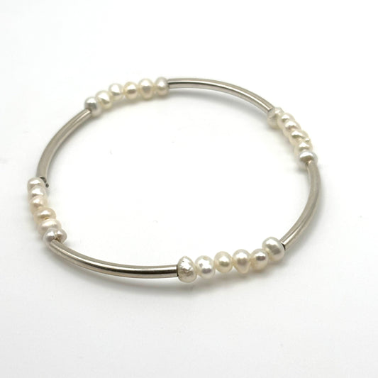 Dainty Sterling Silver/FW Pearl Bangle