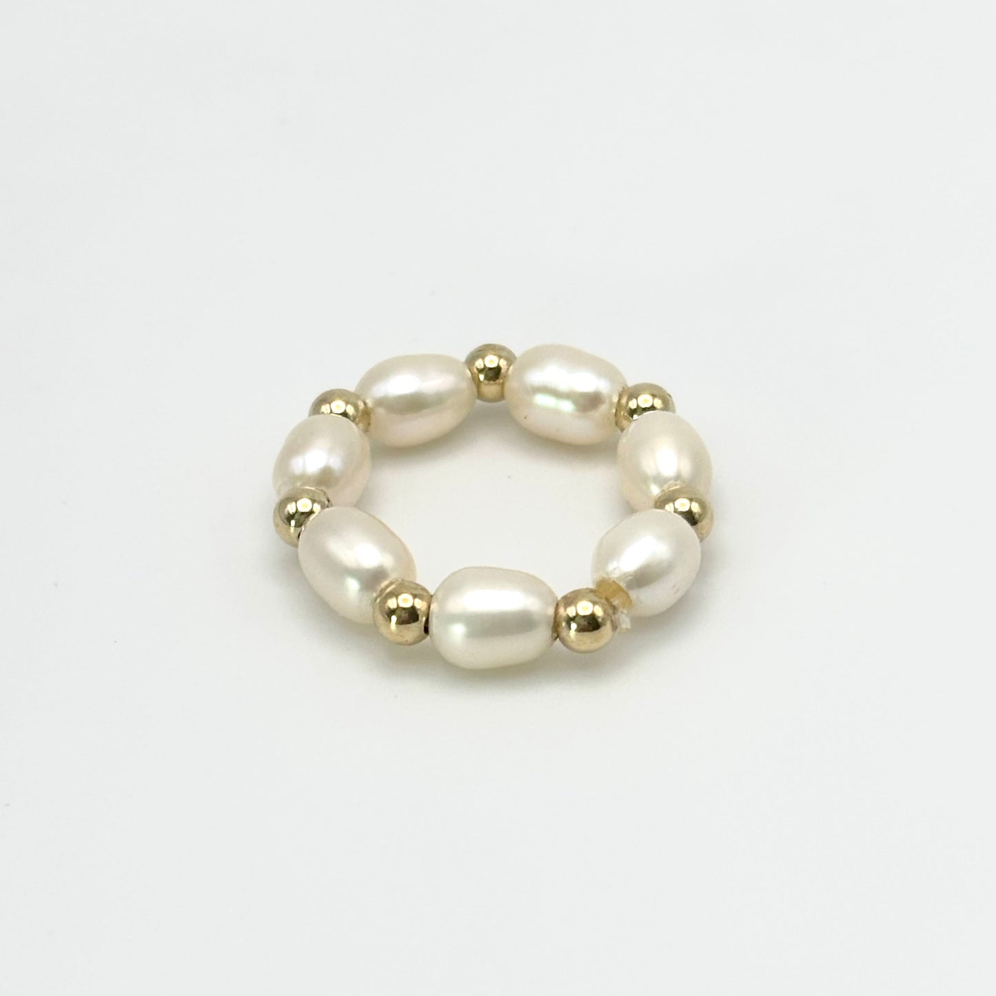 Oval Pearl Ring