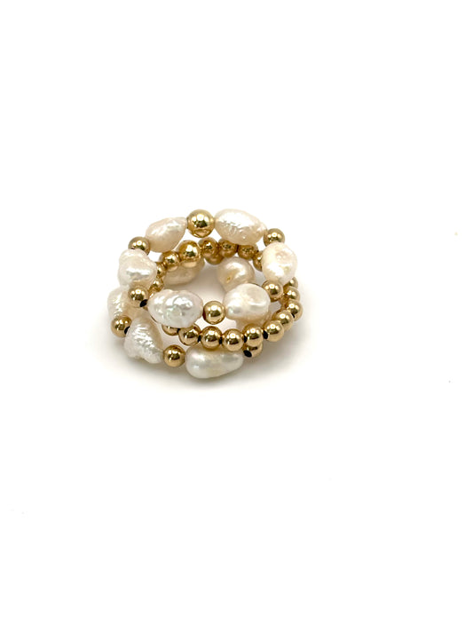 Vintage Pearl Ring Stack (White)